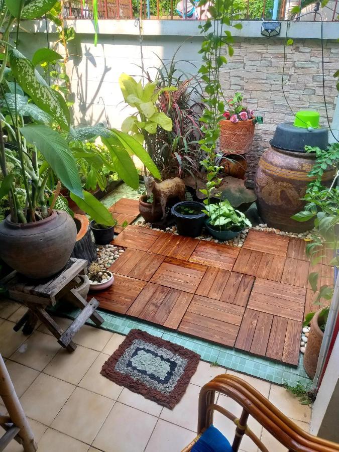 Srikrung Guesthouse Пра Након Си Аютая Екстериор снимка