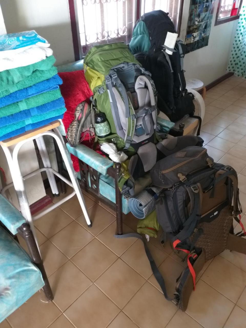 Srikrung Guesthouse Пра Након Си Аютая Екстериор снимка