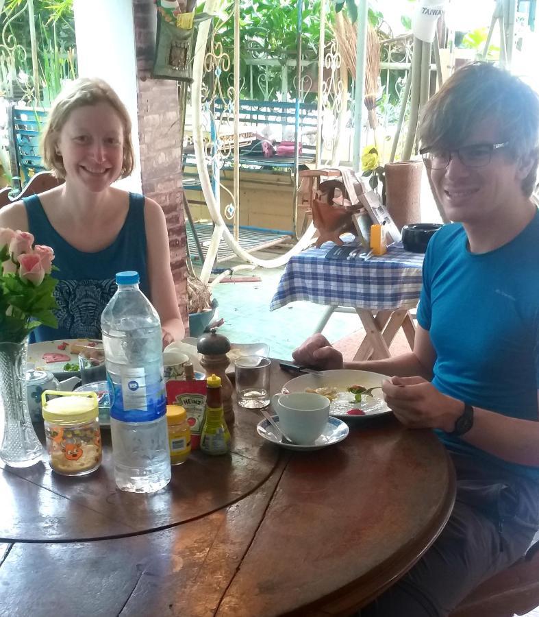 Srikrung Guesthouse Пра Након Си Аютая Екстериор снимка
